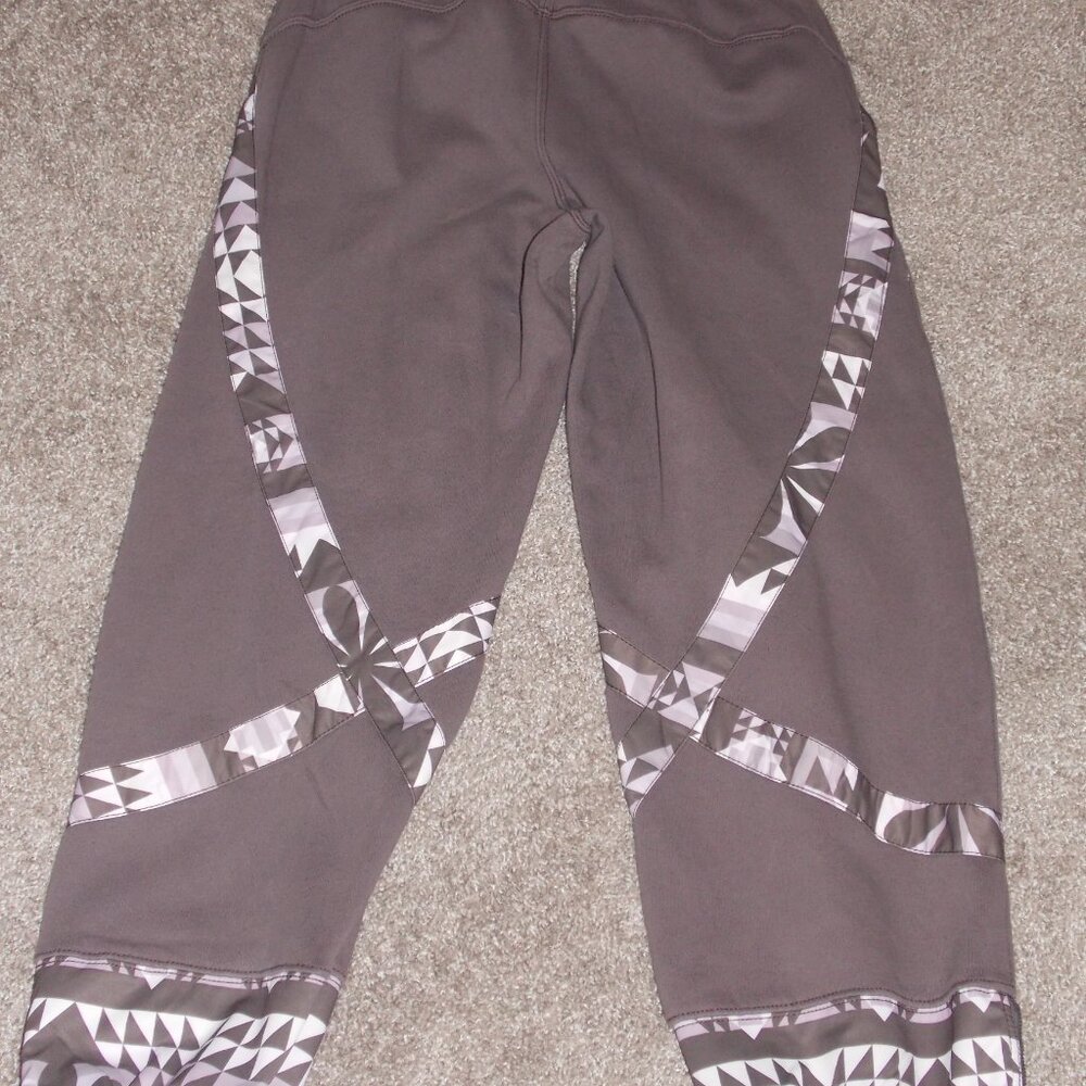 NWT-Free People Snow Flake Joggers Size XS - Picture 3 of 12